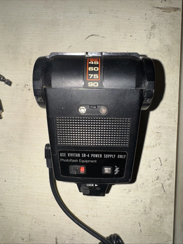 Vivitar 283 Auto Thyristor Universal Electronic Shoe Mount Tilt Camera Flash - Image 3 of 4