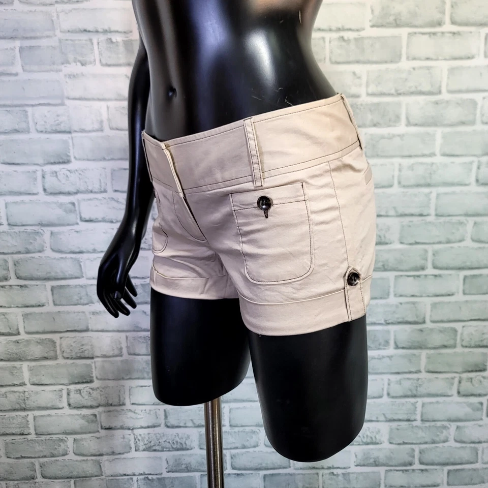 Pantalones Cortos Botín Caqui Micro Mini Puños Vintage Años 90 Y2k Charlotte Russe Juniors 3 Foto 2 de 4