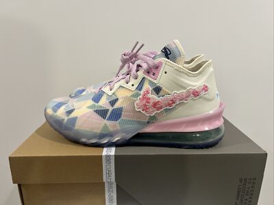 アトモス × ナイキ レブロン18 ロー \"チェリーブロッサム\" 27cm Nike x atmos LeBron 18 Low 'Sakura' CV7562-101