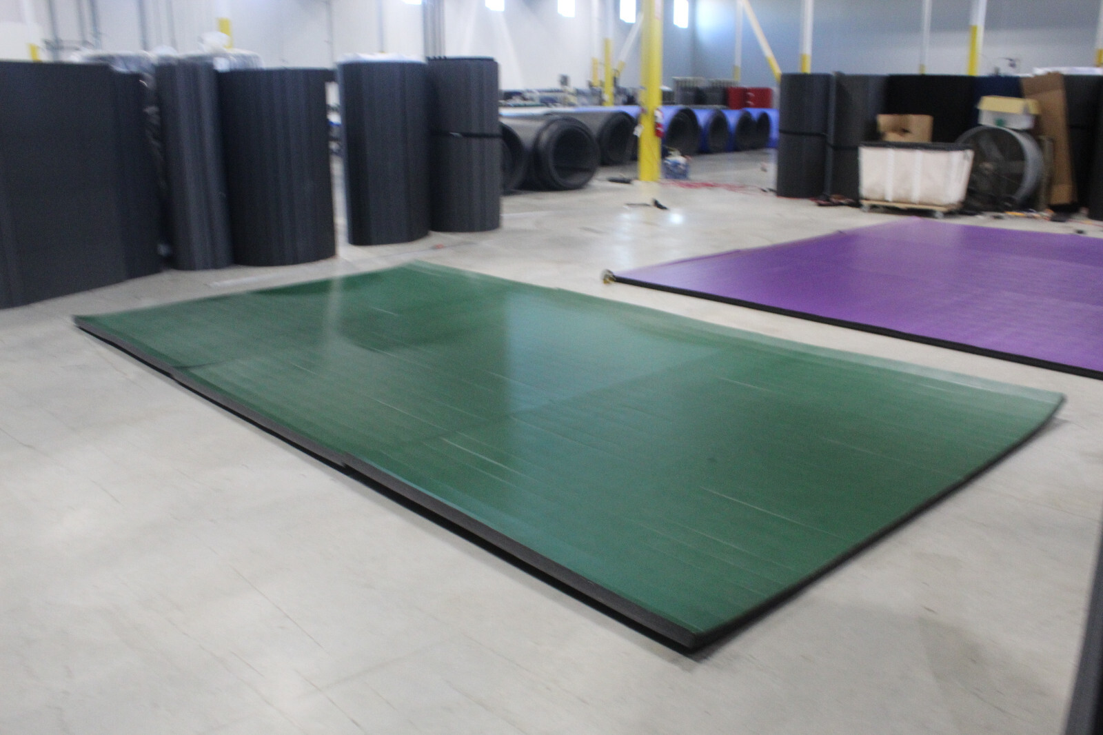 18' x 9' x 1 7/8" Dollamur FlexiRoll MMA Wrestling Mat READ