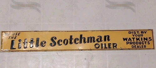 Vintage LITTLE SCOTCHMAN OILER embossed tin Dealer sign advertising oil Sing