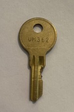 HERMAN MILLER LL / UM SERIES KEY UM362 STEELCASE