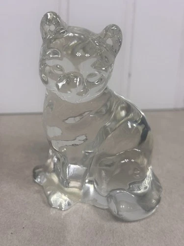Vintage Fenton Clear Art Glass Sitting Cat Figurine Unpainted Animal
