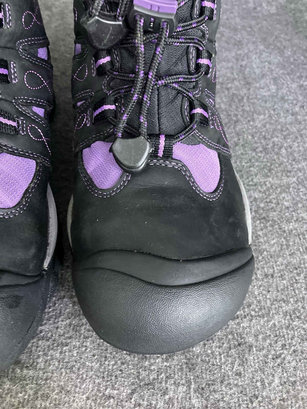 Stivali invernali Keen Warm Dry donna 9 5 impermeabili 400 grammi isolati conchiglia posteriore