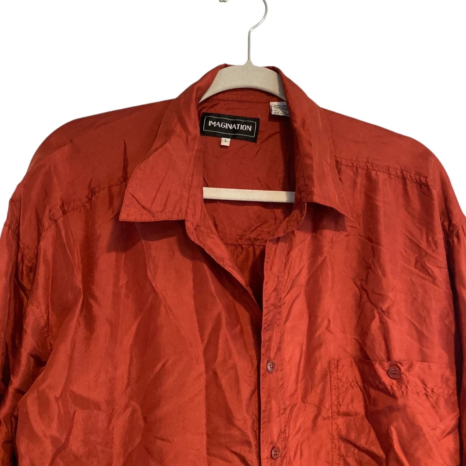 Camisa Vintage Anos 90 Imagination Ferrugem Vermelha 100% Seda Ajuste Solto Gola Tamanho Grande - Imagem 4 de 4
