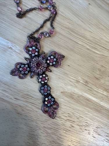 Liz Palacios Signed Beautiful Cross Necklace - Picture 16 of 17