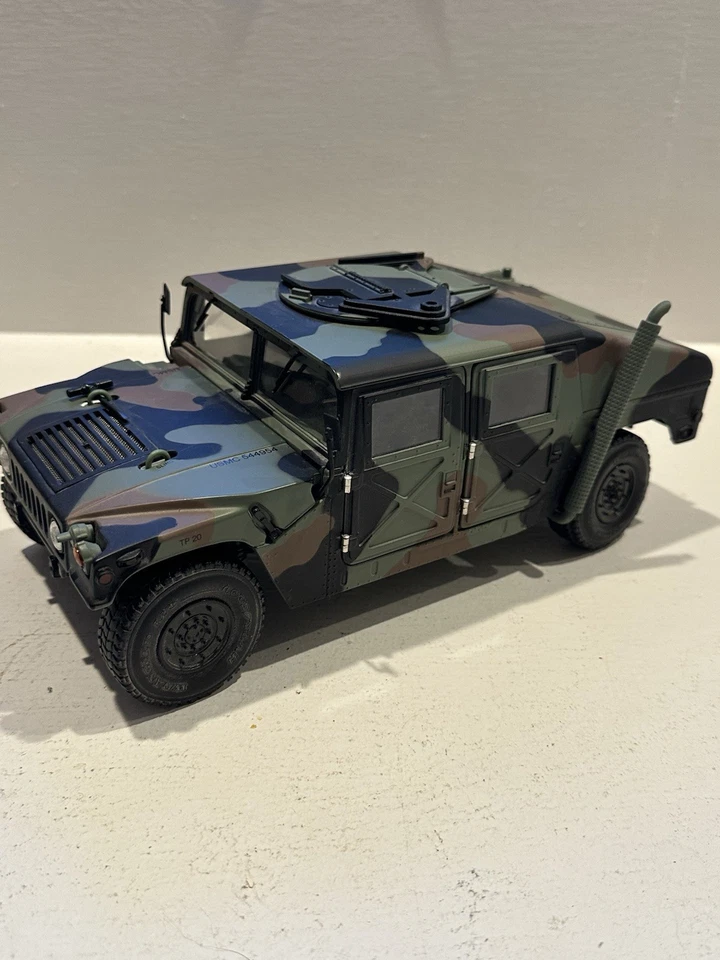 HUMMER HUMVEE HMMWV SLANTBACK M998 1/18 EXOTO THUNDERTRACK NOT MAISTO NO BOX - Image 2 of 4