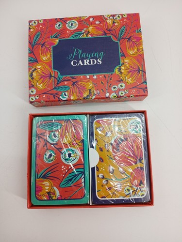 (Set di 2) Carte da gioco rosse floreali C.R. Gibson (sigillato)*** - Foto 3 di 6