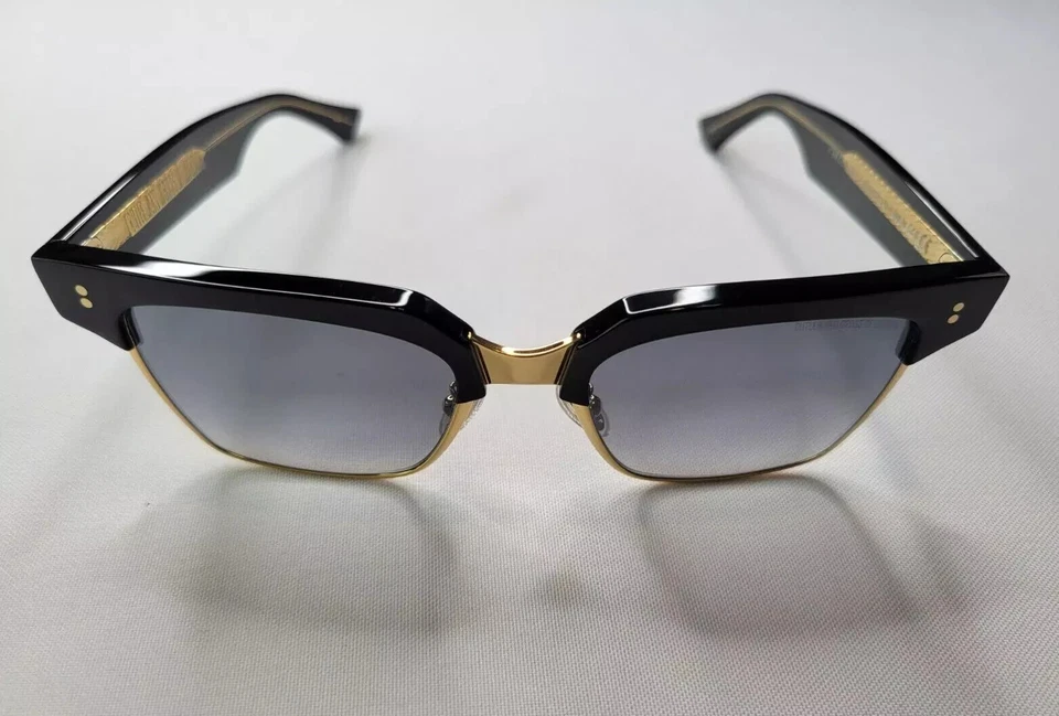 CUTLER AND GROSS OF LONDON M: 1348 C: 01 BLACK GOLD SUNGLASSES MADE IN ITALY - image 3 of 4