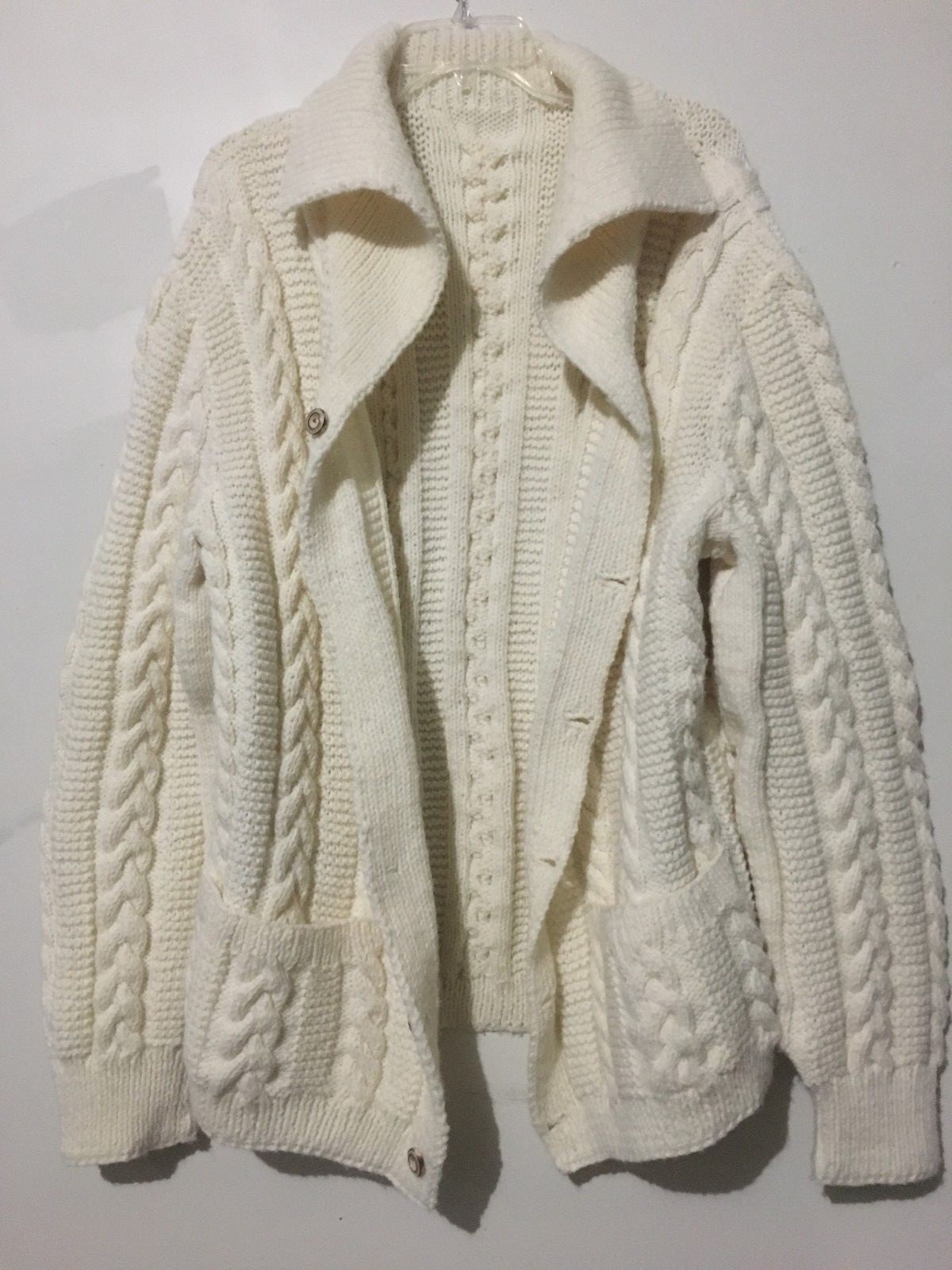Hand Knit Size L Chunky Cream Cardigan 