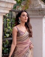 Designer Bollywood Soft Twill Net Saree Sequin Embroidery Party Wedding Sari