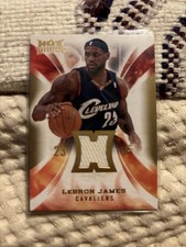 2008-09 Fleer Hot Prospects - Hot Materials LeBron James #HM-LJ