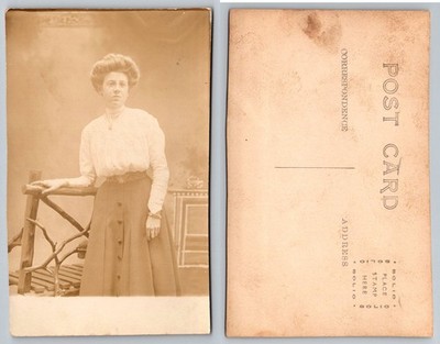 Edwardian Gibson Girl Woman Portrait Real Photo RPPC Postcard SOLIO