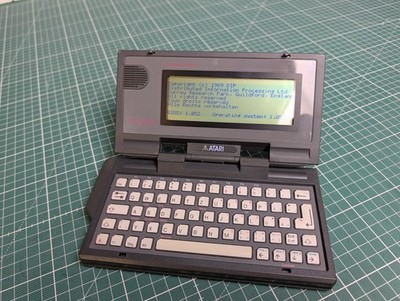 Atari Portfolio HPC-004 Vintage Palmtop PC DOS Terminator 2 Cyberdeck QWERTZ