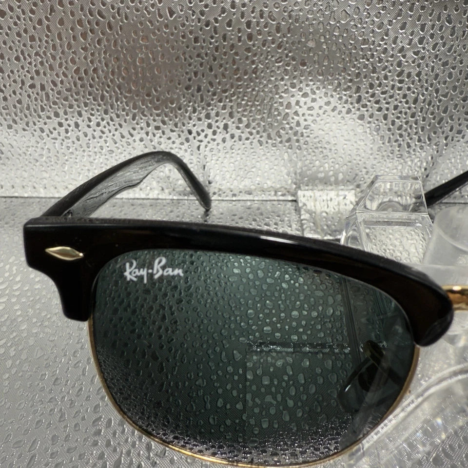 Occhiali da sole Ray-Ban RB3016 Clubmaster unisex montatura classica quadrata lenti nere - Immagine 4 di 4