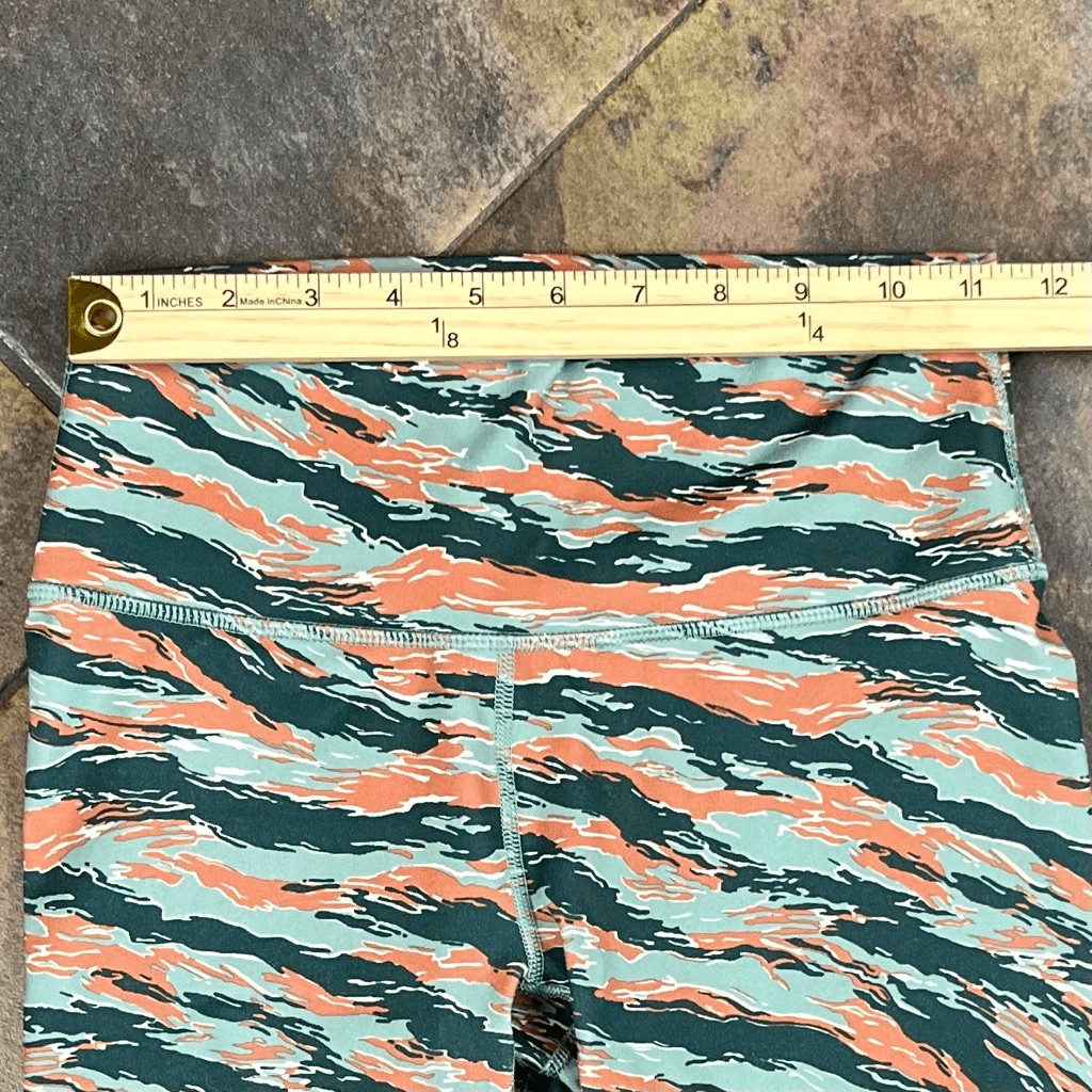 Fabletics Define PowerHold Tiger High Waisted Leg… - image 4