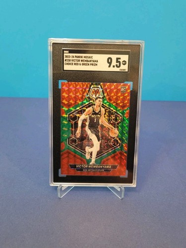 Victor Wembanyama [Green Fluorescent] #238 2023 Panini Mosaic card