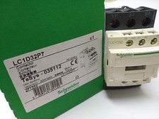 Schneider Electric LC1D32P7 Contactor 15KW/400V 230V-50/60Hz TeSys-035112