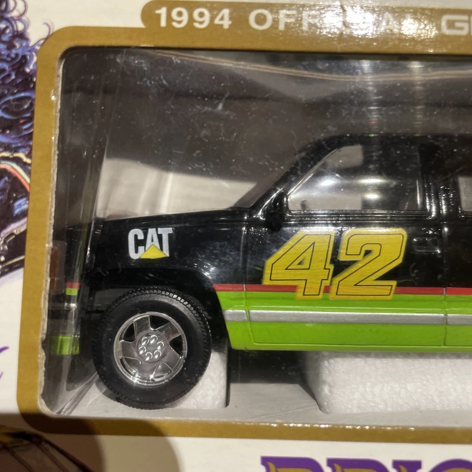 Vintage Kyle Petty 1994 Official GMC Suburban Truck Bank Inaugural Brickyard 400 - Image 2 of 4