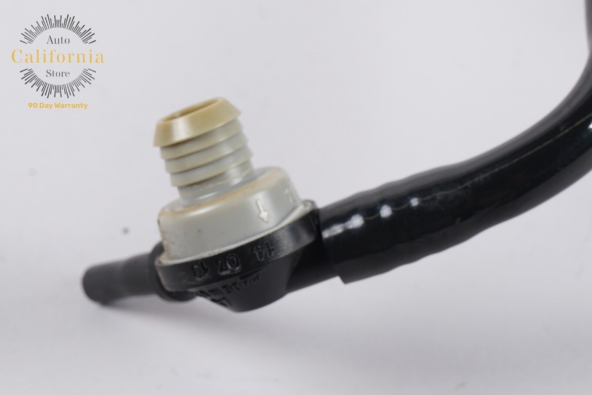 14-16 Mercedes W212 E350 4Matic Vacuum Pipe Brake Booster 