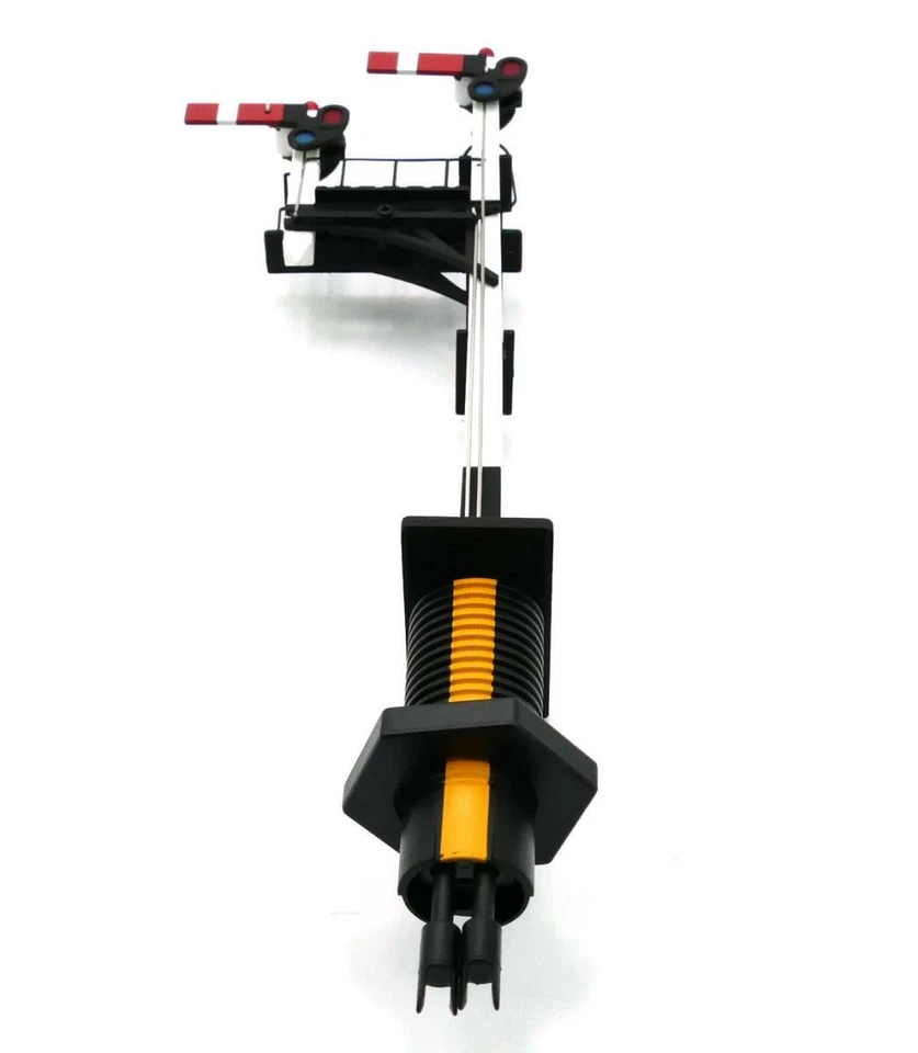 Dapol 4L-001-006 GWR Junction LH 2 Arms LH Short Post Signal - Image 3 of 4