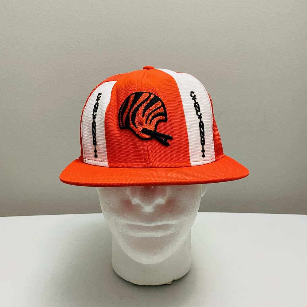 Vintage Cincinnati Bengals NFL Lucky Stripes Snapback Trucker Hat Cap Size Large