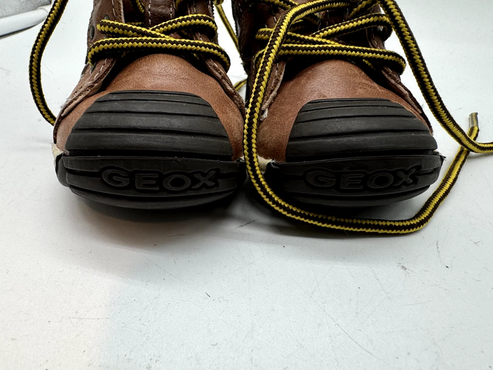 GEOX Respira Baby Boys Shoes 3 US Brown Black Leather Boots Lace Up New - Image 3 of 4