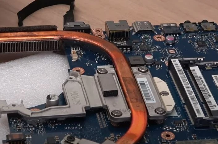 Reparatur von PC und Laptops Hardware und Software Service - Bild 2 von 3