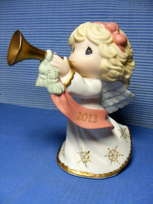 Precious Moments 2013 PEACE ON EARTH AND GOODWILL TO ALL 131001