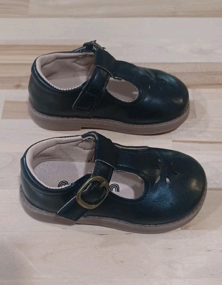 Zapatos Abby & Evie Mary Jane Niña Pequeña Talla 6 Negro Gancho y Lazo Ojales  Foto 4 de 4