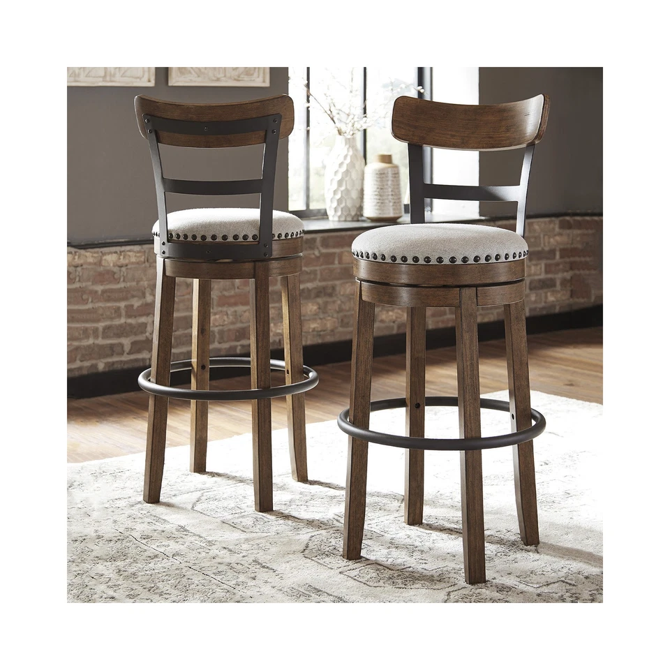 Taburete de bar giratorio Ashley Furniture Valebeck Engineered Wood 31"H en marrón Foto 2 de 4