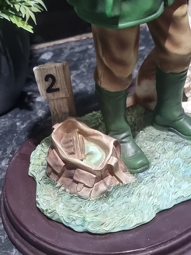 Large Gamekeeper Sculpture Bird Hunting scene figure - Picture 5 of 24