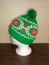 Child's Vtg 1970s Double Knit Fair Isle Winter Hat Toque Green w/ Snowflakes NOS