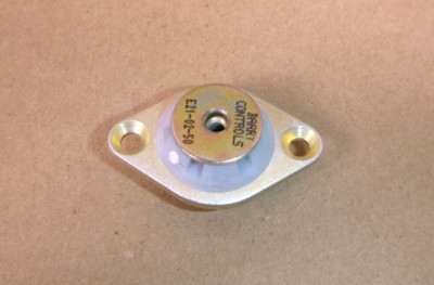 Barry Controls 25-40 Hz Low Profile Isolator Vibration Mounted Bushing E21-02-50