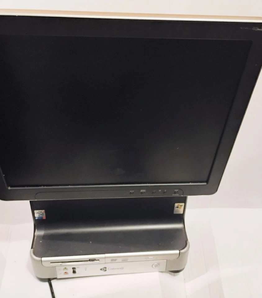 Gateway Profile 5 All In One Desktop Computer Windows XP Professional for parts - Image 2 of 4