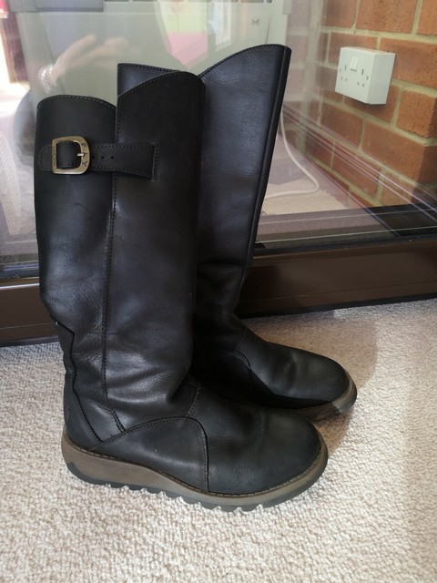 fly london boots sale size 6