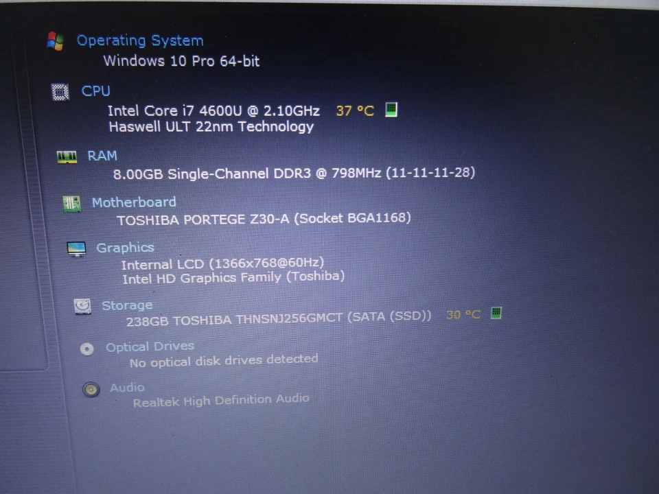 Toshiba Portégé Z30-A-10Z 13.3" 8GB 256GB SSD i7-4600u Bluetooth Webcam - Image 2 of 4