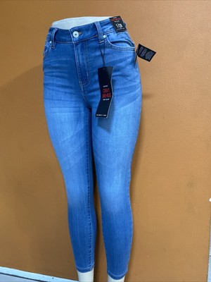 Celebrity Pink Skinny Curvy Mid-Rise 