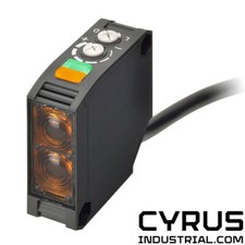 Omron E3JK-DP11-C Photoelectric sensor, square body, red LED, diffuse, 2.5 m, PN