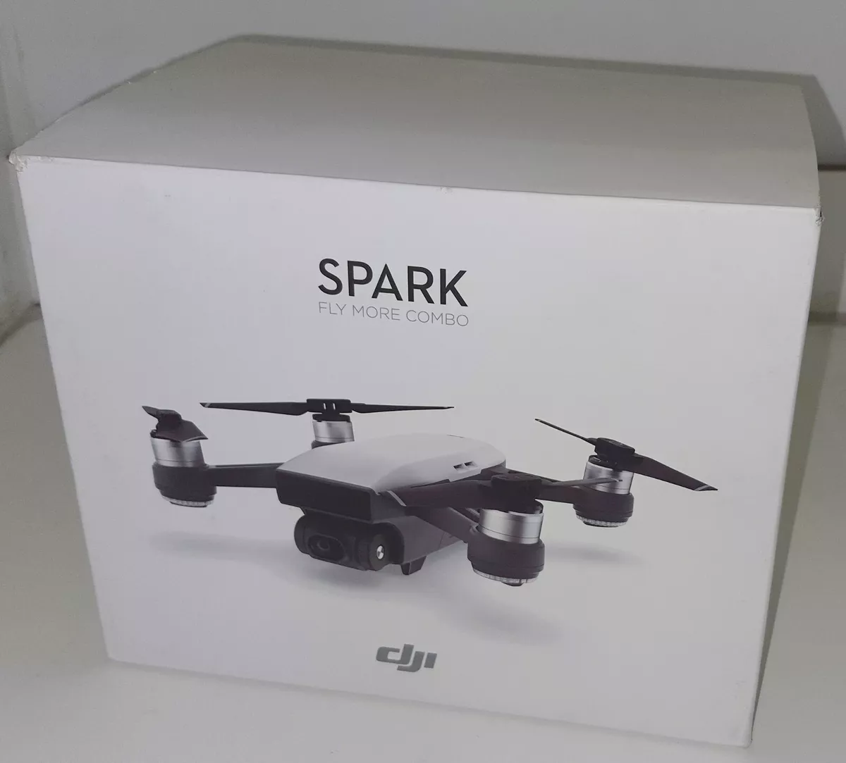 DJI Spark Fly More Combo Camera Drone - Alpine White - DJI