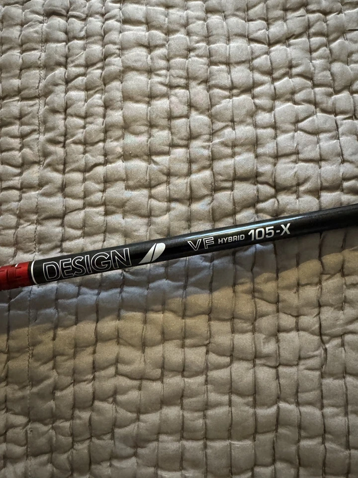 Titleist T250 Utility 3 Iron T250U Graphite Design Tour AD VF 105 X - Image 2 of 4