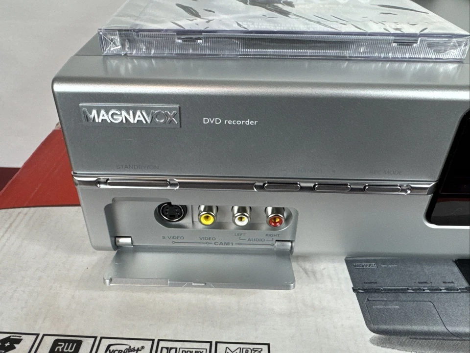 NIOB MAGNAVOX MDV630R/17 DVD+R Recorder w/ Digital, Component PrPbY, S-Video Out - Image 4 of 4