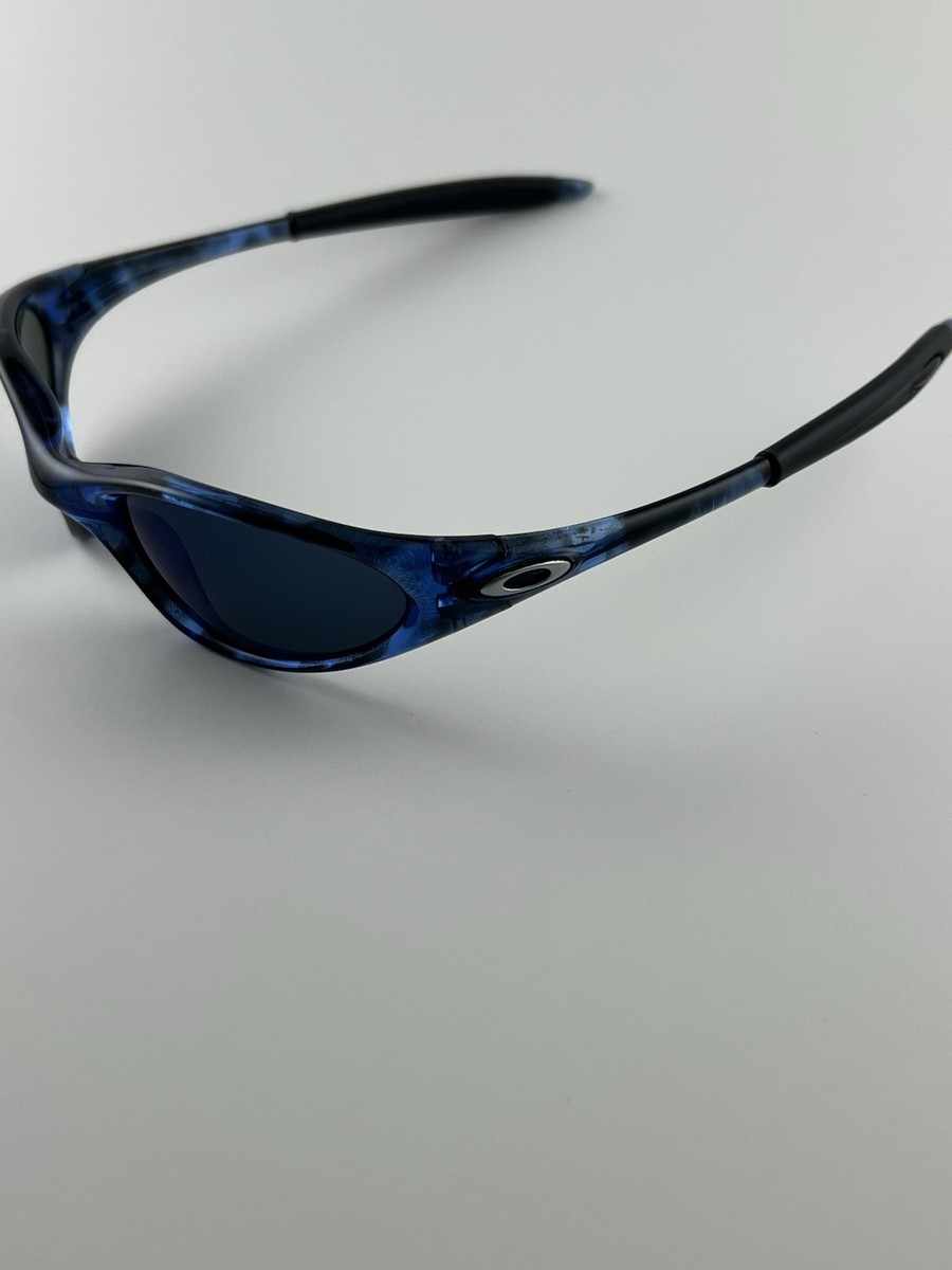 Oakley Minute 1.0 Blue Tortoise Frame Ice Iridium Lens Silver