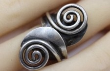 VINTAGE MEXICO TAXCO STERLING SILVER MODERNIST BYPASS DESIGN SIZE 6.25 RING
