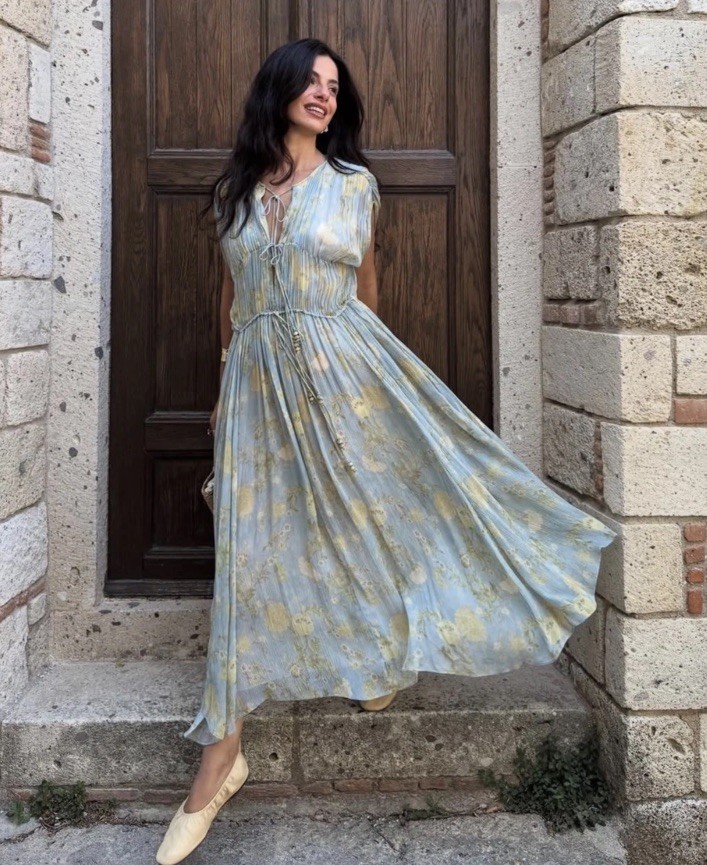 green floral dress zara Zara Cotton Green White Boho Floral Thistle Print Dress Size:medium  Length:129 #zaradresses #zarafloral #zarawomen #zaradaily #zaraoutfi