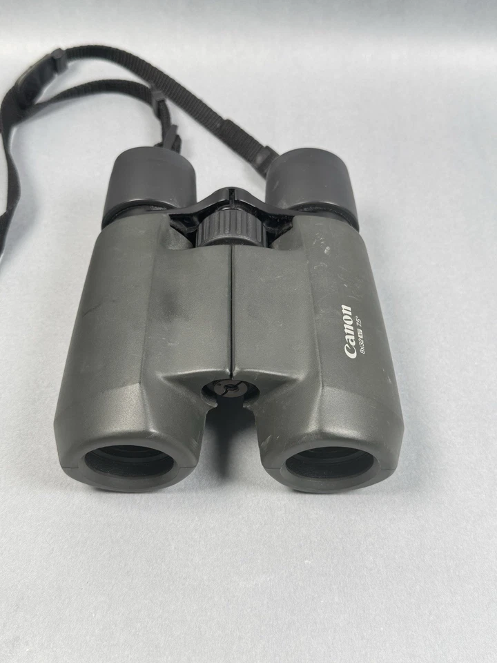 Canon 8x32 WP 7.5° Waterproof Binoculars - Made in Japan - Image 2 of 4