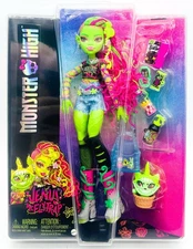 Monster High: Venus McFlytrap Doll W/ Accessories- New Open Box