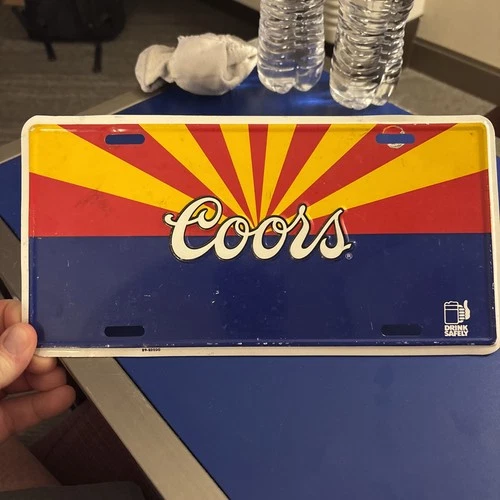 Vintage & Rare State Of Arizona Flag Coors Beer Metal License Plate Badge Tag