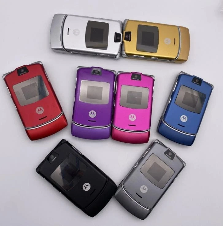 Motorola RAZR V3 GSM 850 /900 /1800 /1900 Unlocked Flip Bluetooth video Phone - Image 3 of 4