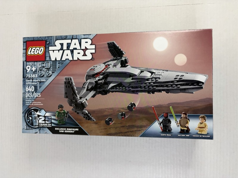Lego Star Wars Darth Maul's Sith Infiltrator 75383 Set - New Factory Sealed